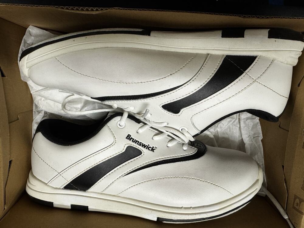 Women's Bowling Shoes Size 10 Brunswick Silk White/Black
